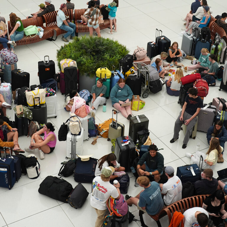 The New York Times: Memorial Day Storms Cause Delays for Holiday Travelers