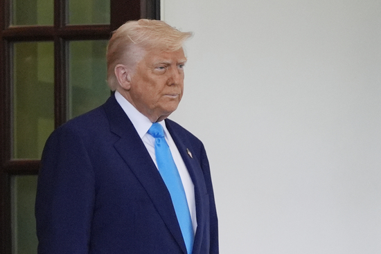 Daily Kos: How did Harris lose 2024? Plus, Trump’s FAA chaos spooks voters