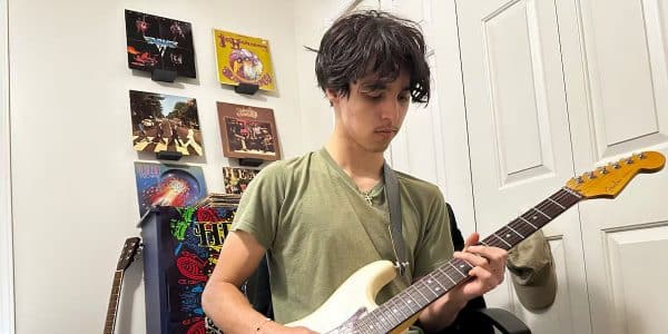 Not All News is Bad!: Stranger gifts guitar to Pamlico County teenager in random act of kindness