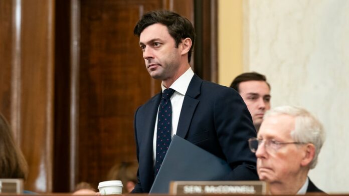 Senate News: Democrats reintroduce congressional stock trading ban