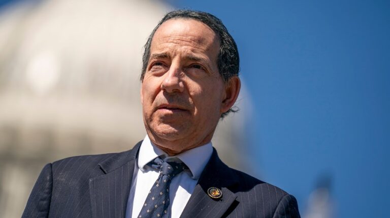 Senate News: Democrats unveiling bill requiring retailers to display cost portion of Trump tariffs