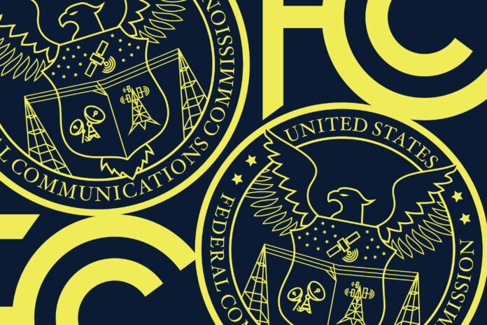 The Verge: FCC’s last Democratic commissioner doesn’t know why Trump hasn’t fired her yet
